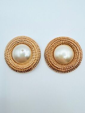 Vintage Bluette Faux Pearl Gold Tone Shoe Clips Statement Pair